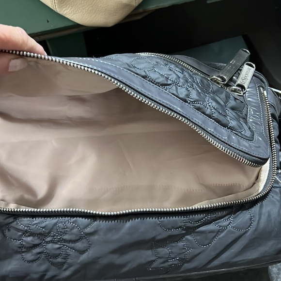 STELLA MCCARTNEY LE SPORTSAC Quilted Grey Nylon Weekend Bag - Picture 8 of 9